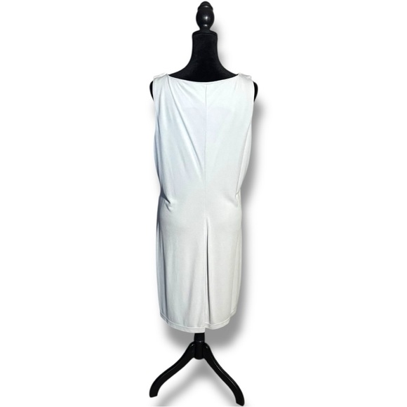 New York & Company Elegant Sleeveless Light Gray Knee Length A-line Mini Dress - Picture 5 of 15